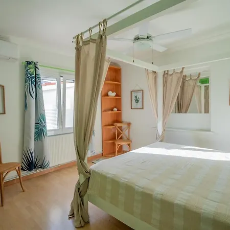 Nyaraló Con Piscina En Binixiquer