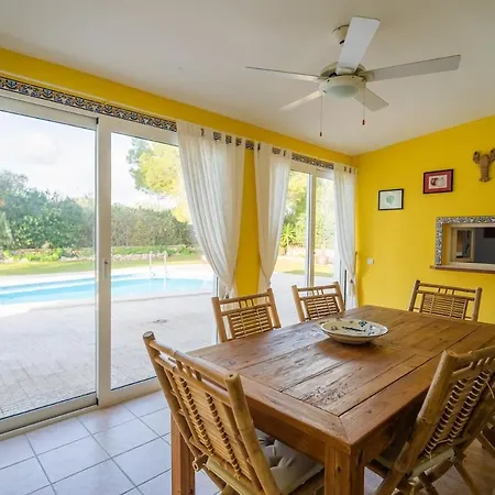 Con Piscina En Binixiquer Holiday home Sant Climent